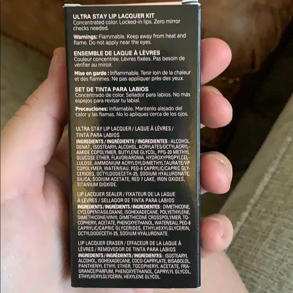 Mary Kay Lip Lacquer Kit Plum - Picture 2 of 4